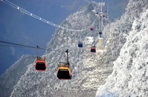 滑雪索道